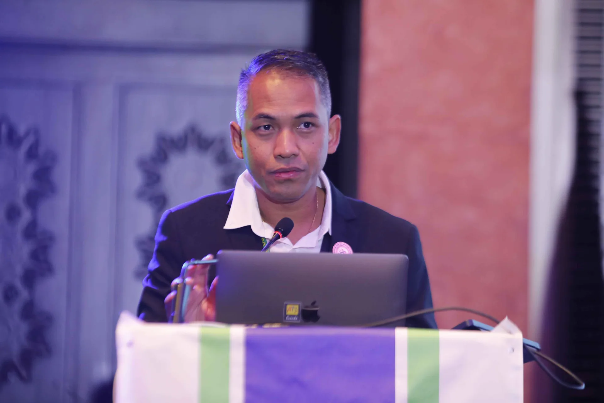 PLENARY LECTURES