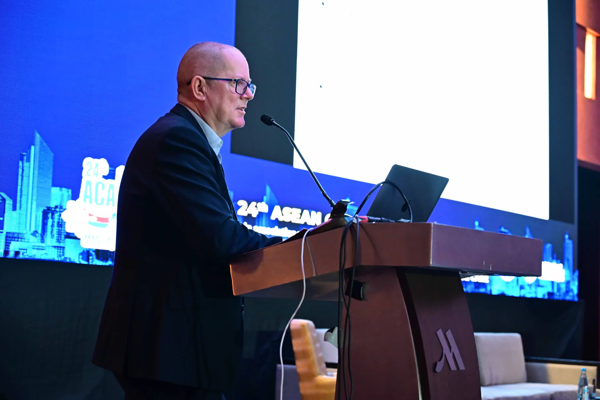 PLENARY LECTURES