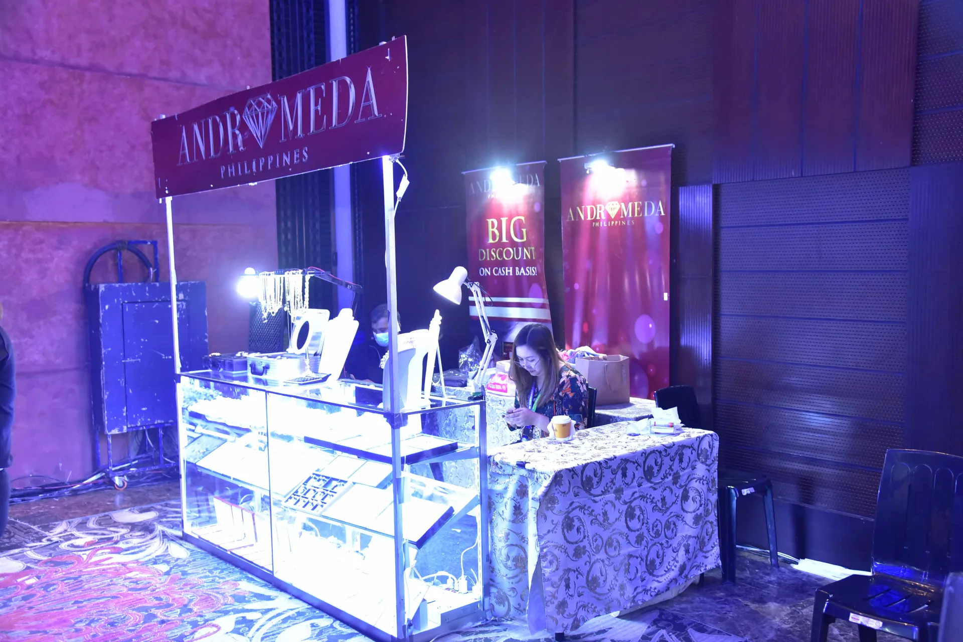 TRADE EXHIBITS